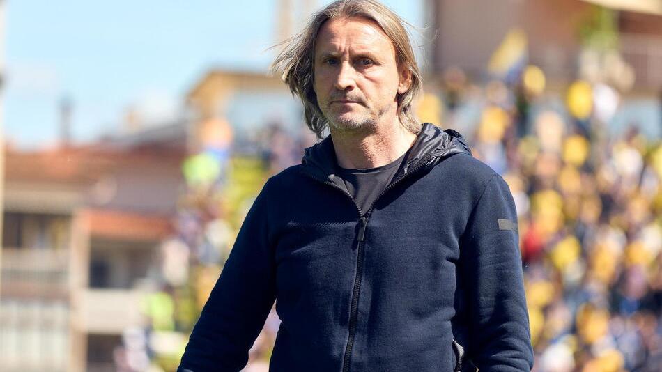 Intesa vicina: Nicola verso Cagliari Occhi puntati sul portiere Silvestri