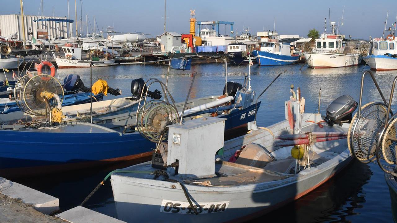 Uno scorcio del porticciolo di Torregrande