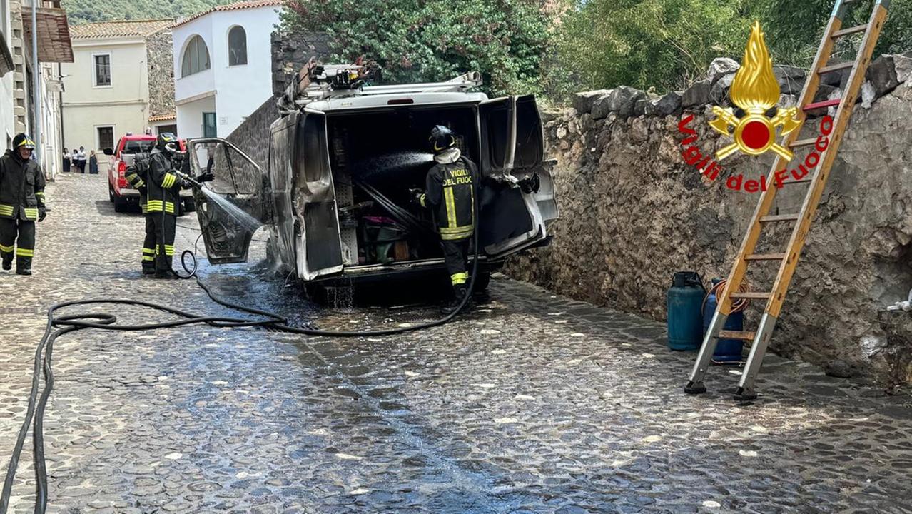 L'intervento dei vigili del fuoco
