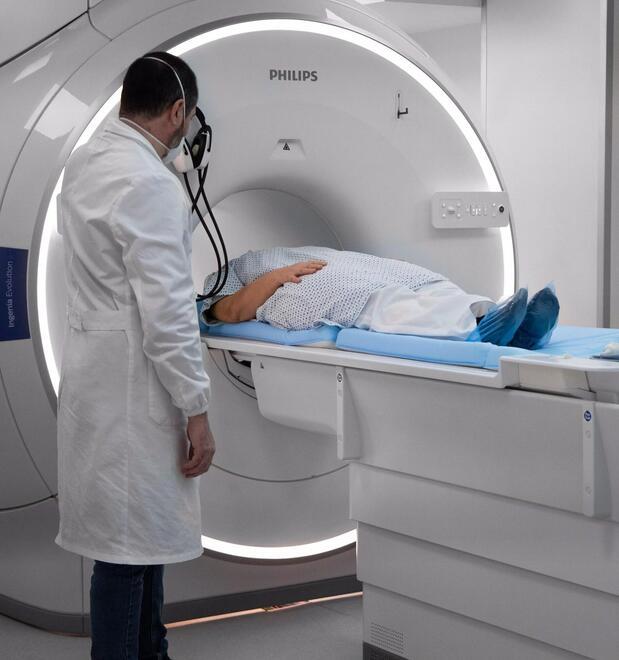 Le segnalazioni dei nostri lettori sui disastri del Cup: «Ho la sclerosi e non riesco a prenotare una risonanza»