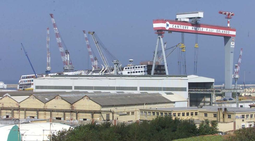 Una veduta del vecchio Cantiere Orlando (foto d'archivio)