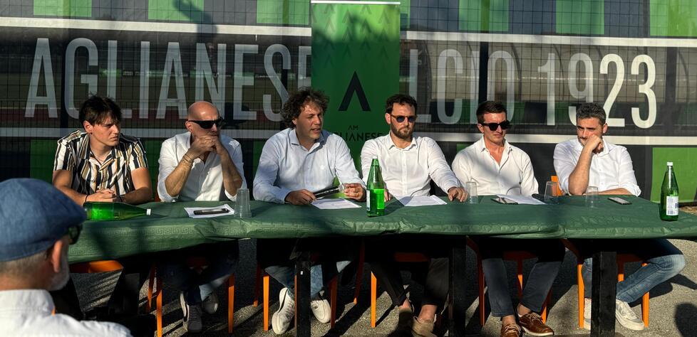 Aglianese Una freccia che punta in alto