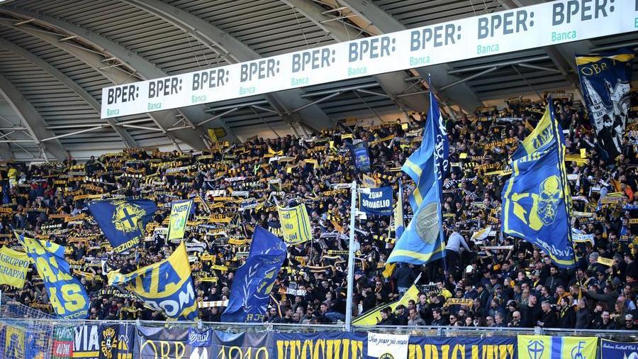 Al via la nuova campagna abbonamenti del Modena: ecco tutti i prezzi per i tifosi canarini