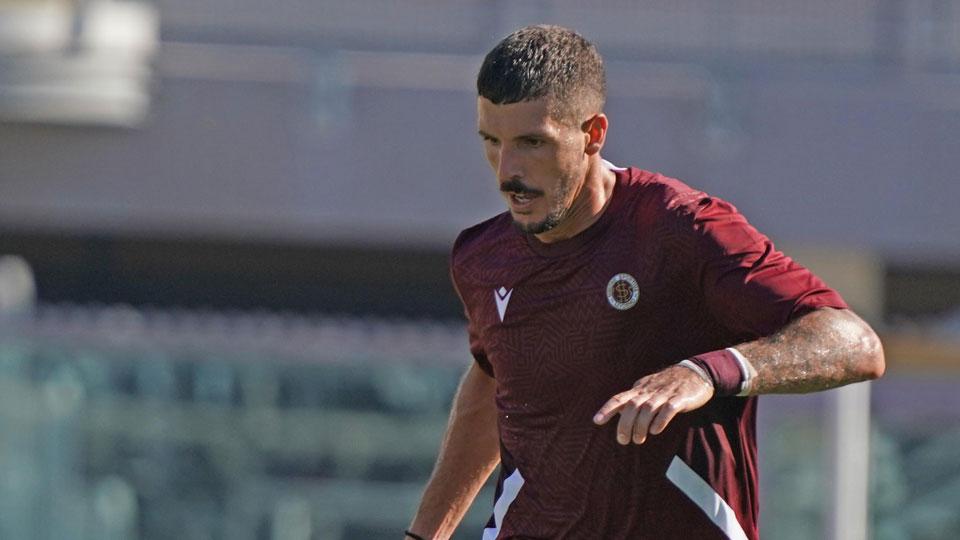 Il “Cobra” morde la maglia amaranto: oltre a Luci e Brenna resta anche Giordani