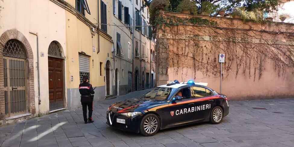 Lucca, scrittore accusa il suo medico: «Mi voleva ammazzare»<br>
