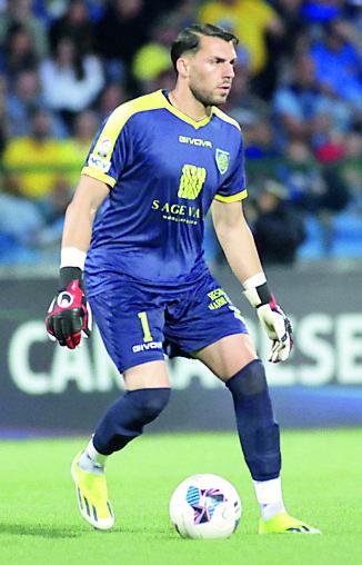 Carrarese Il colpo Bleve per iniziare bene il mercato