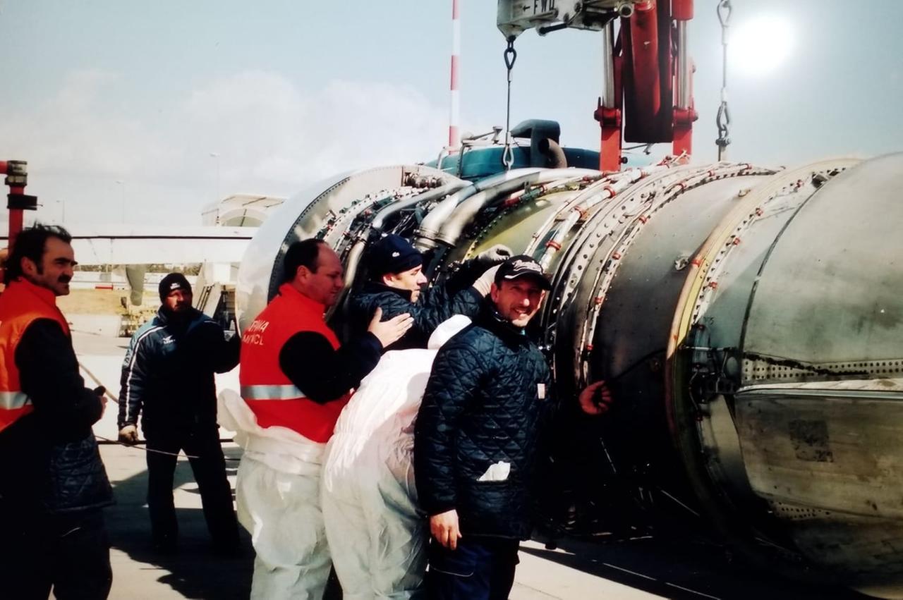 
	Il tecnico Gavino Degortes (a destra) in una foto di Giancarlo Trevisan

