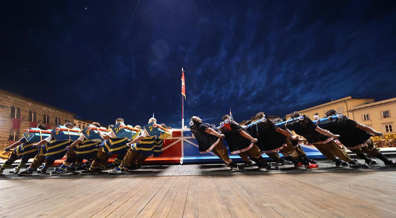 
	Un momento del Gioco del Ponte

