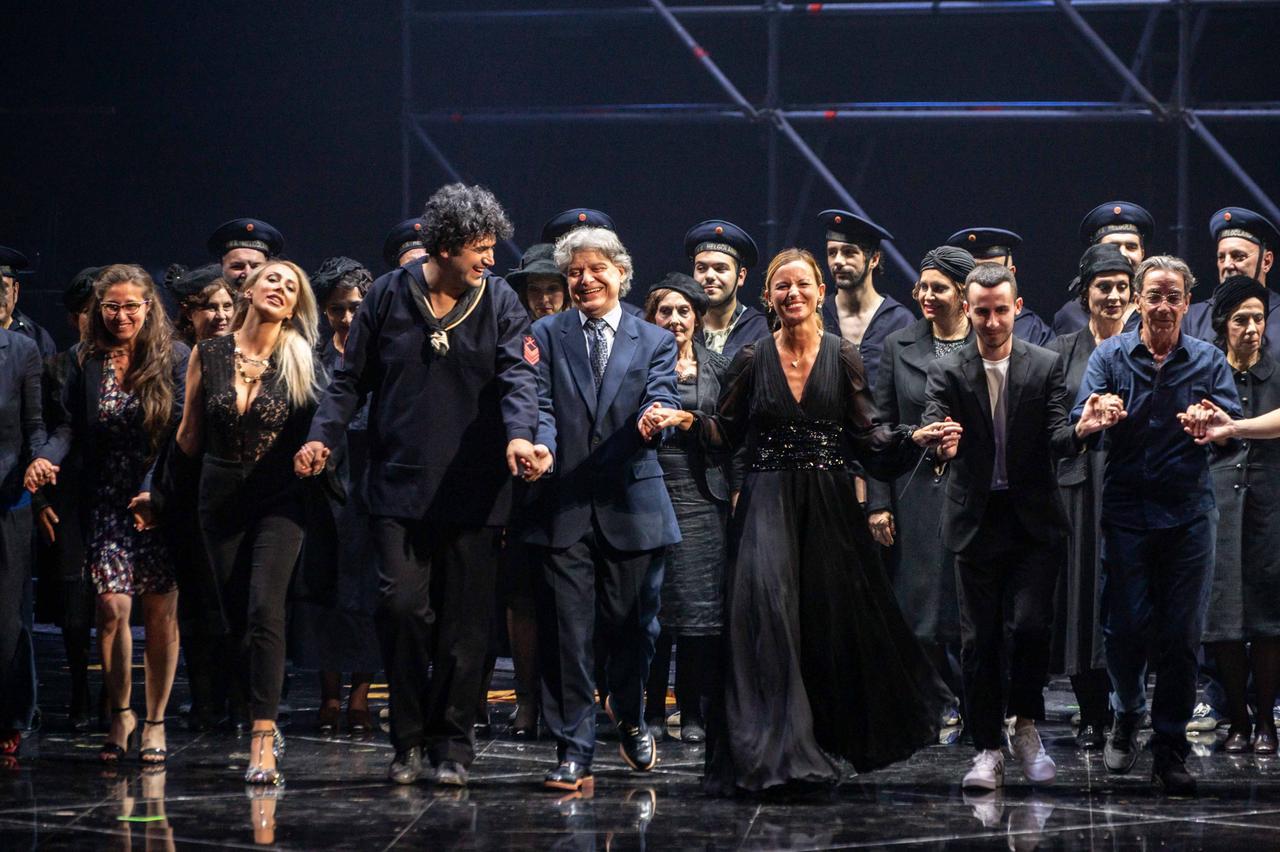 Con “Falso tradimento” debutto di stagione da applausi