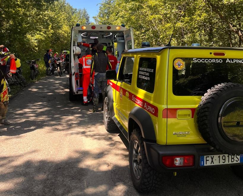 Cade durante la gara di enduro, ferito