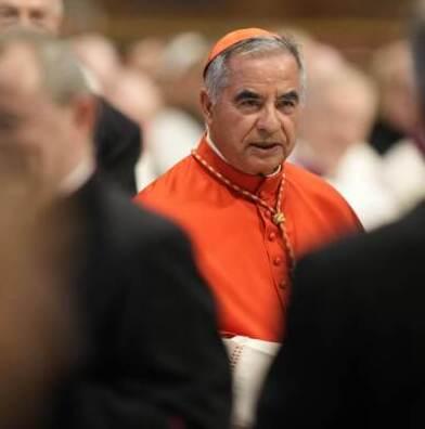 Monsignor Angelo Becciu: «Non ho commesso né truffa né peculato» 