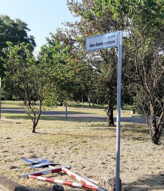 Reggio Emilia, intitolato a don Dante Ronzoni il piazzale della zona sportiva di Cella