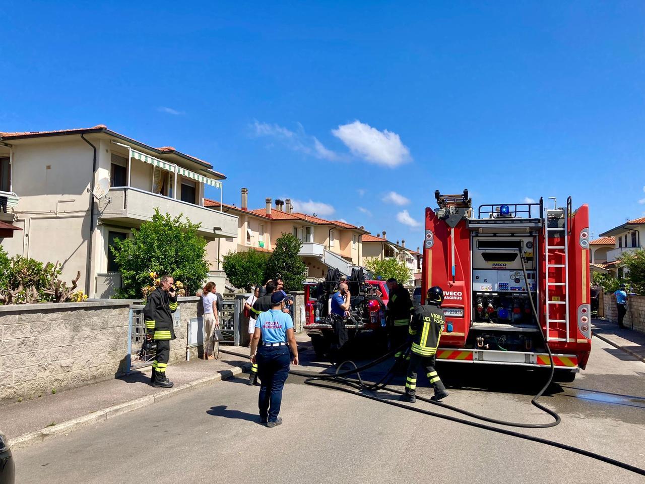 
	La casa dove &egrave; avvenuta la tragedia (foto Falorni / Silvi)

