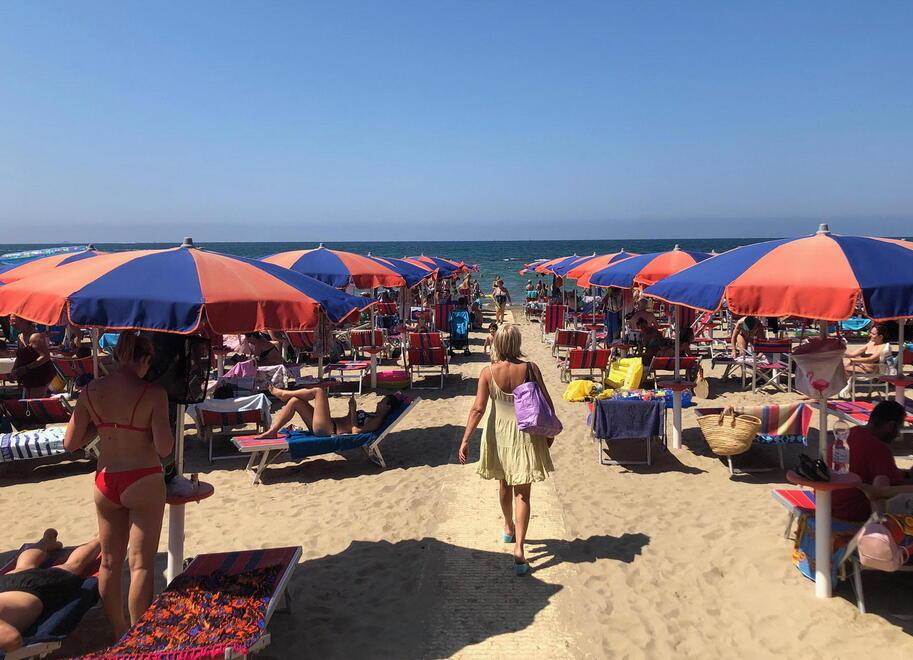 Balneari, spiagge all’asta: l'Antitrust contro i Comuni che hanno applicato la deroga