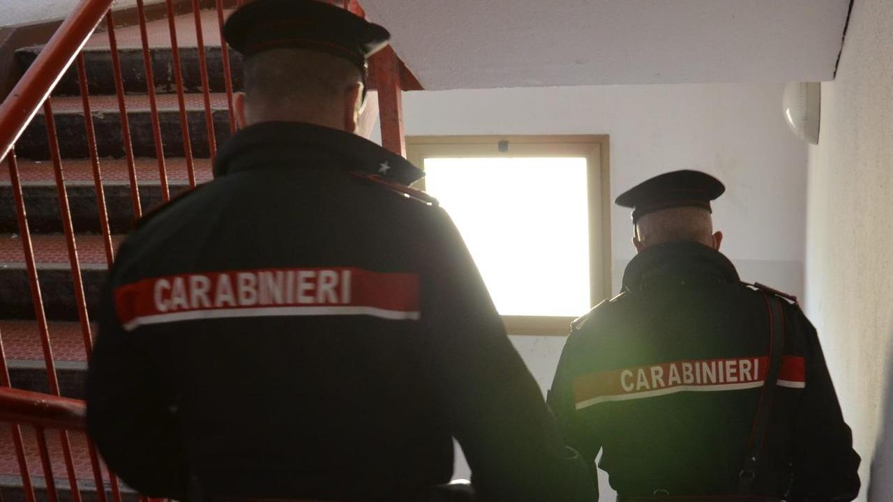 Maltratta e perseguita i familiari: divieto di avvicinamento per un 57enne di Dolianova