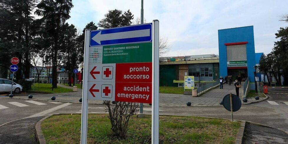 Mirandola, medici e infermieri in cerca di casa: accordo dell’Ausl con gli alberghi