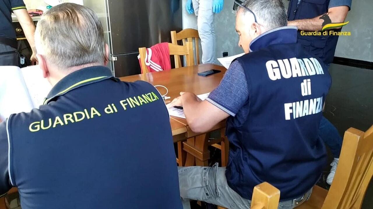 Lucca, confiscato immobile a un imprenditore