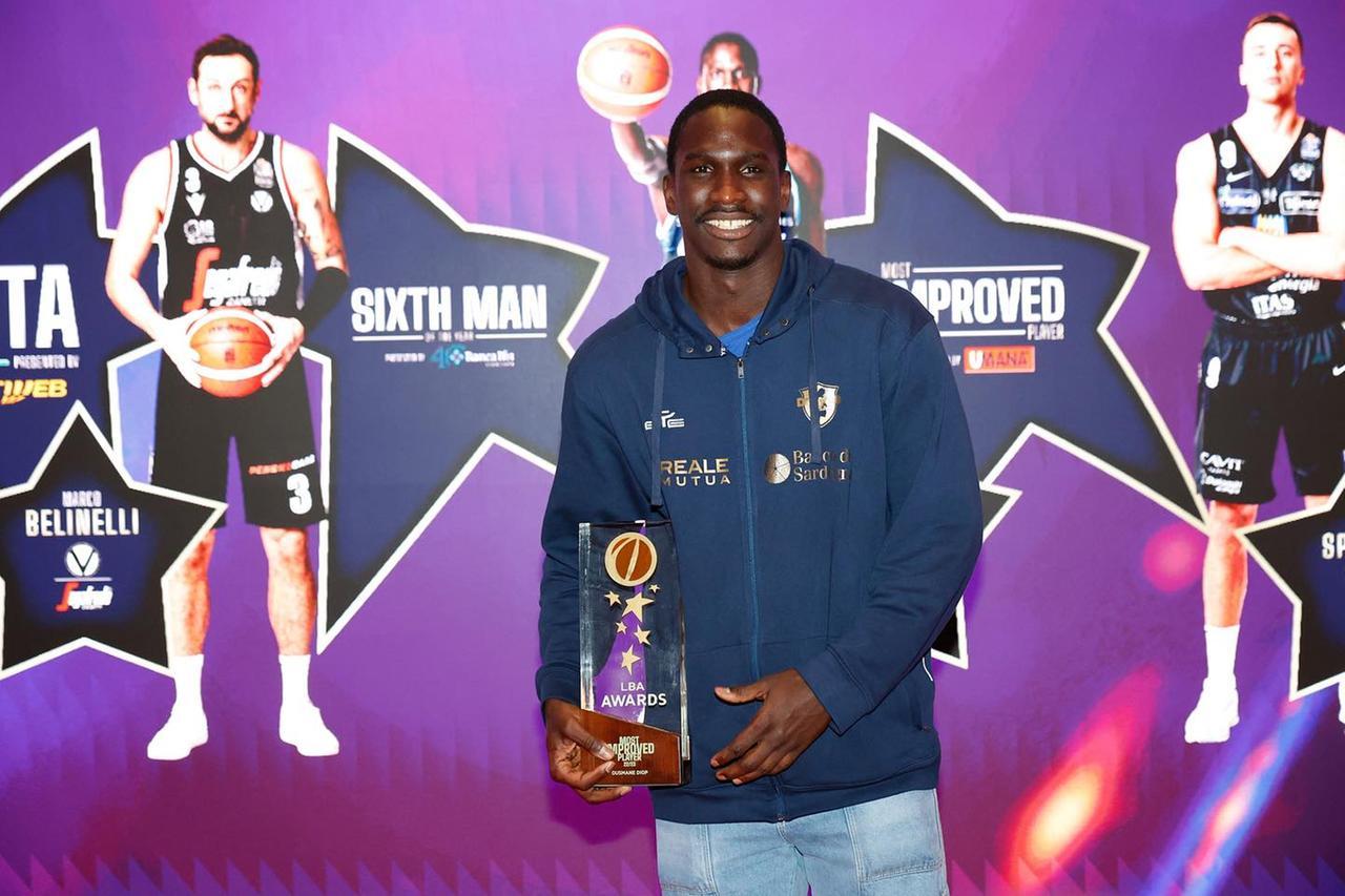 Ousmane Diop giocatore di Basket della Dinamo Banco di Sardegna