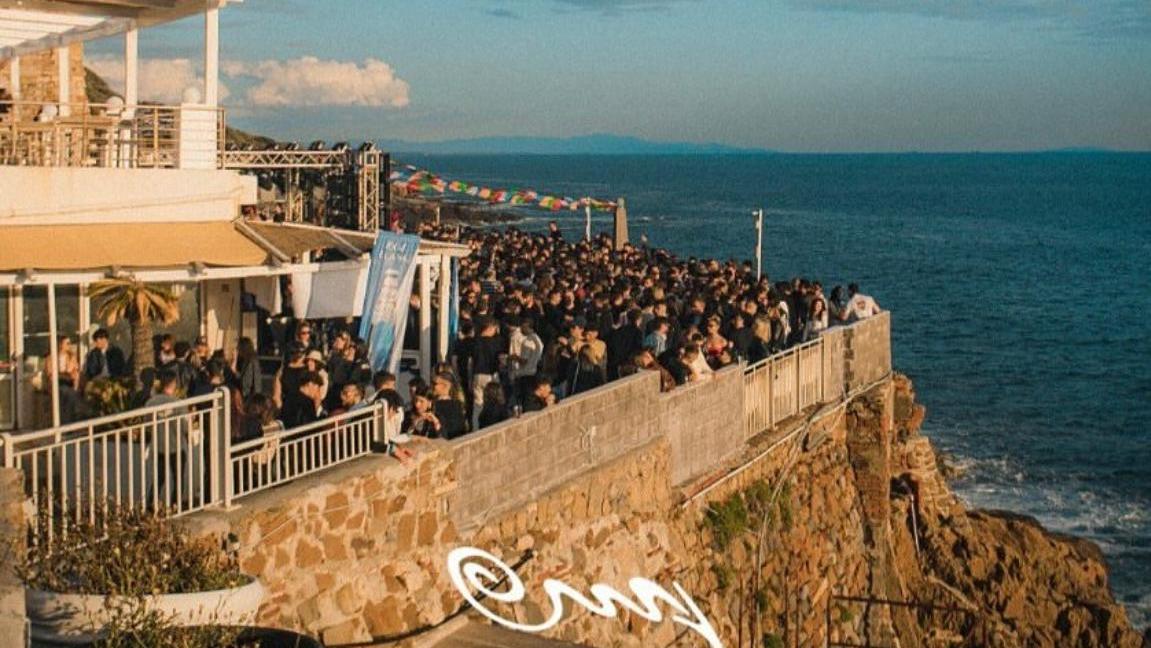 Una festa a Calafuria (Foto Precisamente a Calafuria)