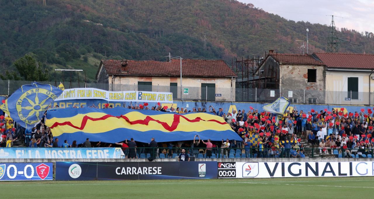 Carrarese, dubbi sulla fine dei lavori allo stadio entro settembre. Che succede se non ce la fanno