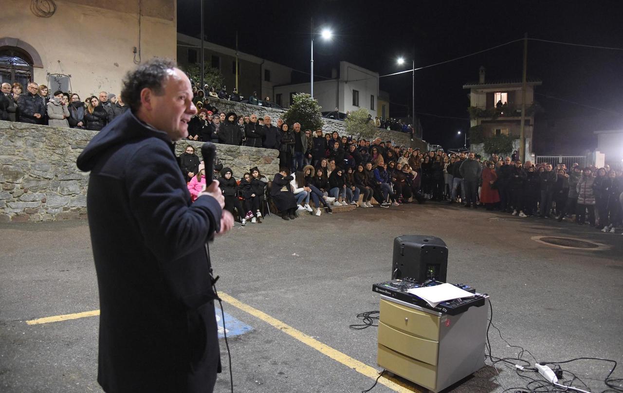 Il dolore per la scomparsa di Davide Muledda, sindaco di Oniferi: «Grande uomo, grande politico»