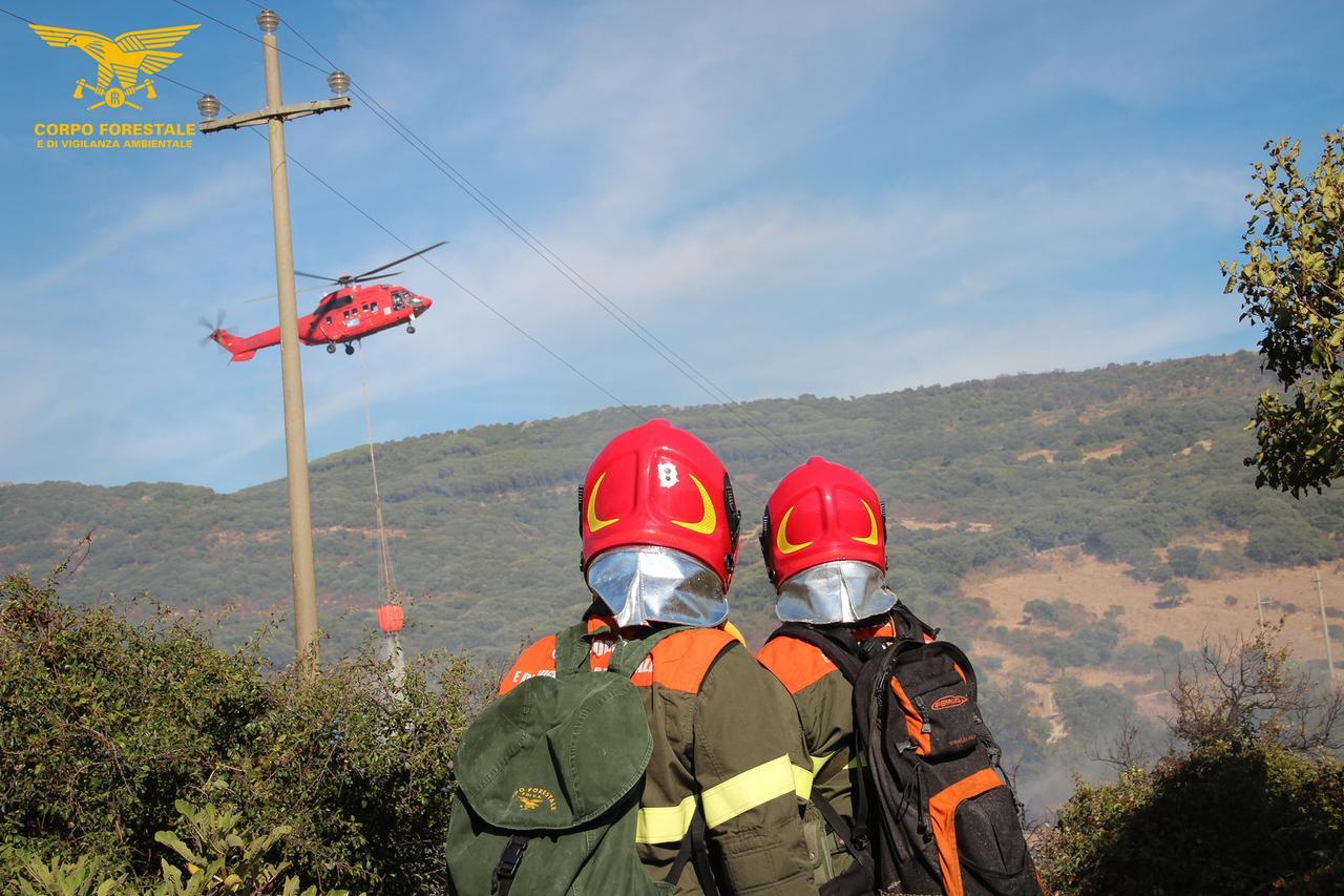 Pomeriggio di fuoco a Orgosolo e Orune