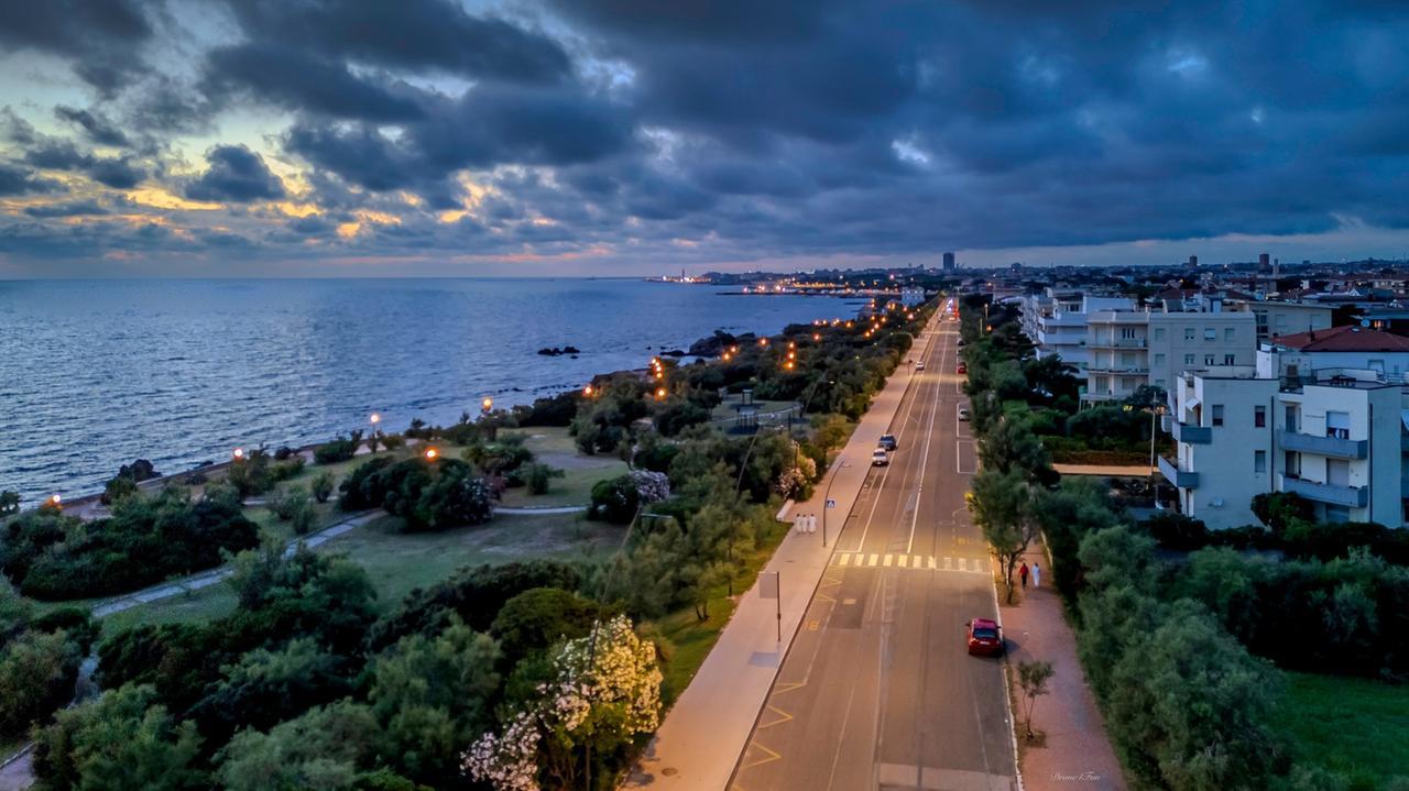 Livorno e la mia Antignano al tramonto, buon venerdì da Marc Saylon