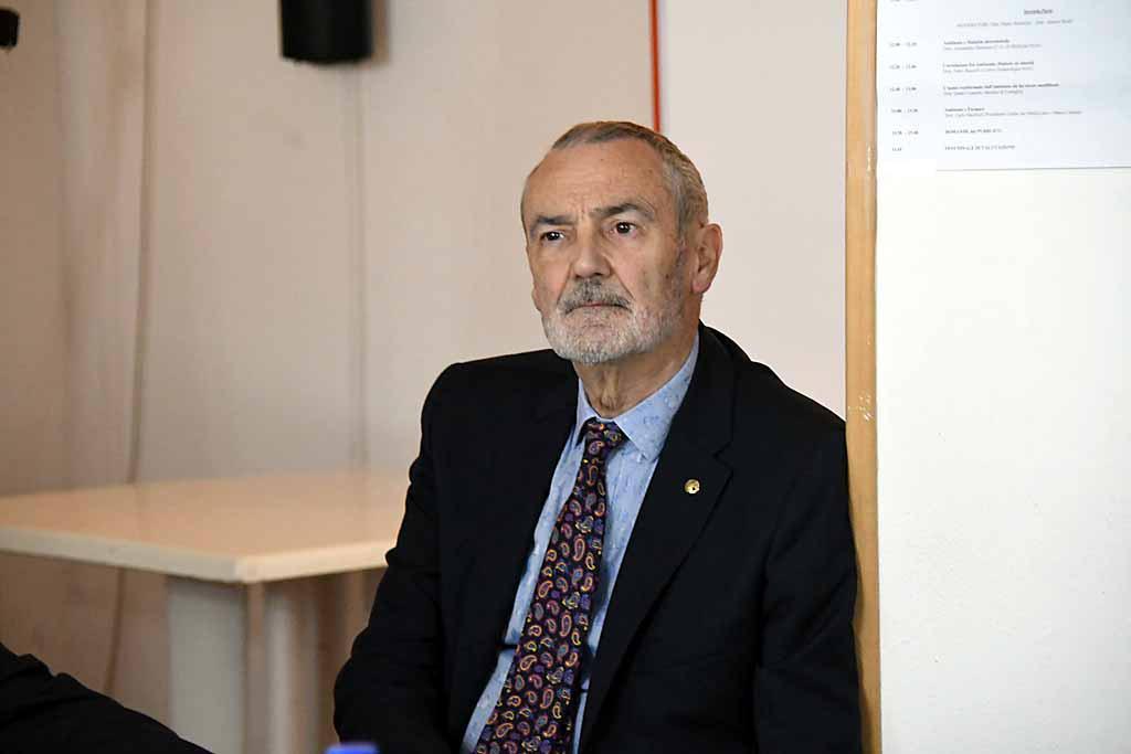 
	Carlo Manfredi

