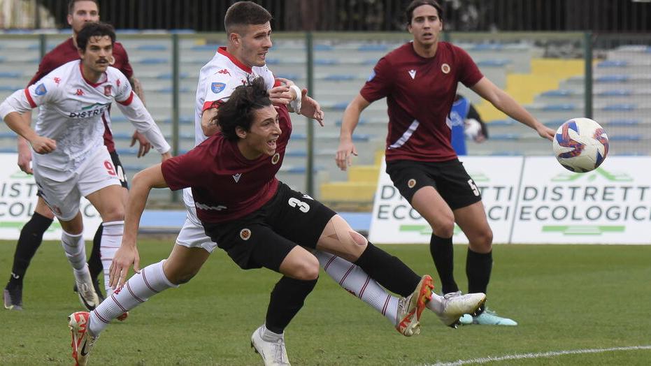 Livorno, Indiani non lascia partire Fancelli: restano in bilico Rossetti e Carcani<br type="_moz" />