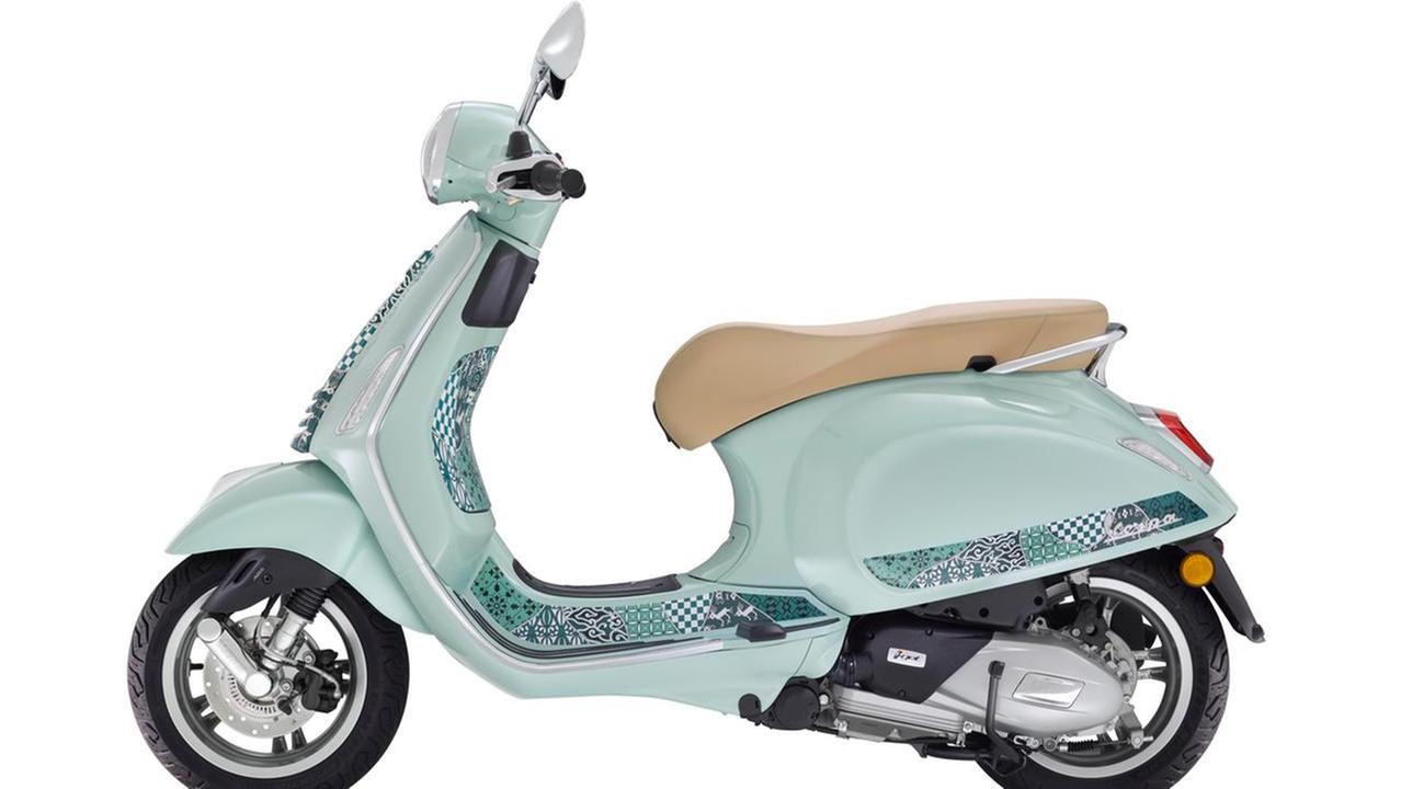 La nuova Vespa Primavera Batik.