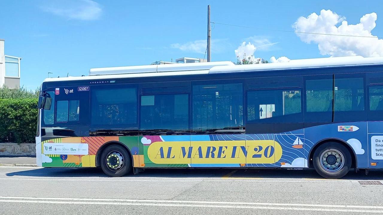 Livorno, al mare in bus: da Antignano a Chioma con la Linea 20 – Come funziona