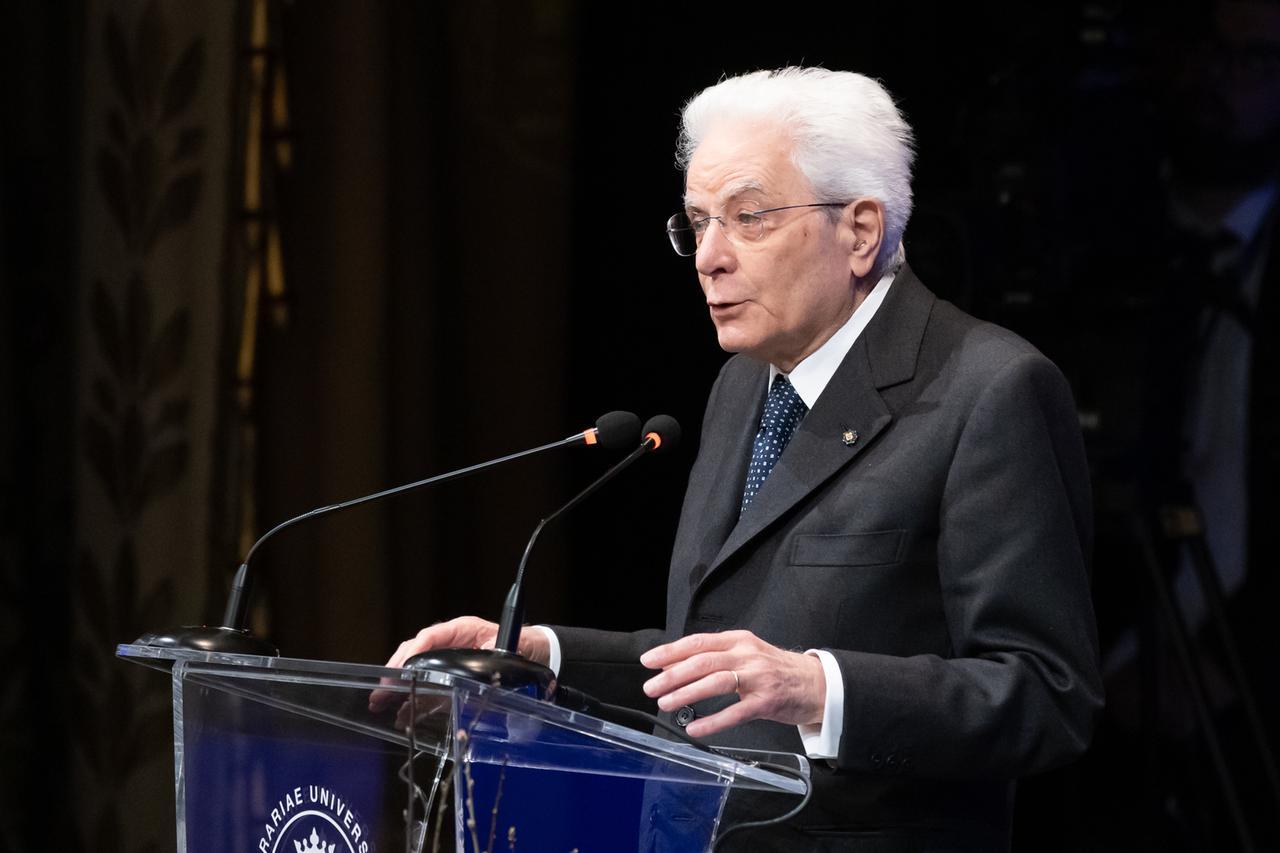Ferrara, offesero Mattarella e il papa: a processo