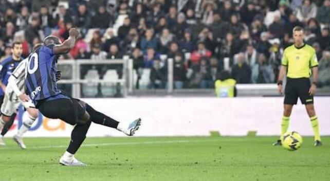 Il rigore di Lukaku