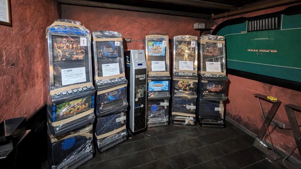 Capoterra, cinque slot machine pirata: 55mila euro di multa