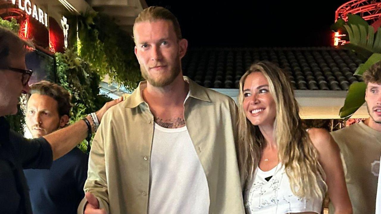 
	Leotta e Karius al Twiga

