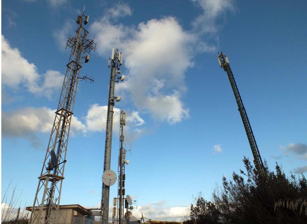 Cellulari, ecco le aree individuate a Lucca per i nuovi impianti