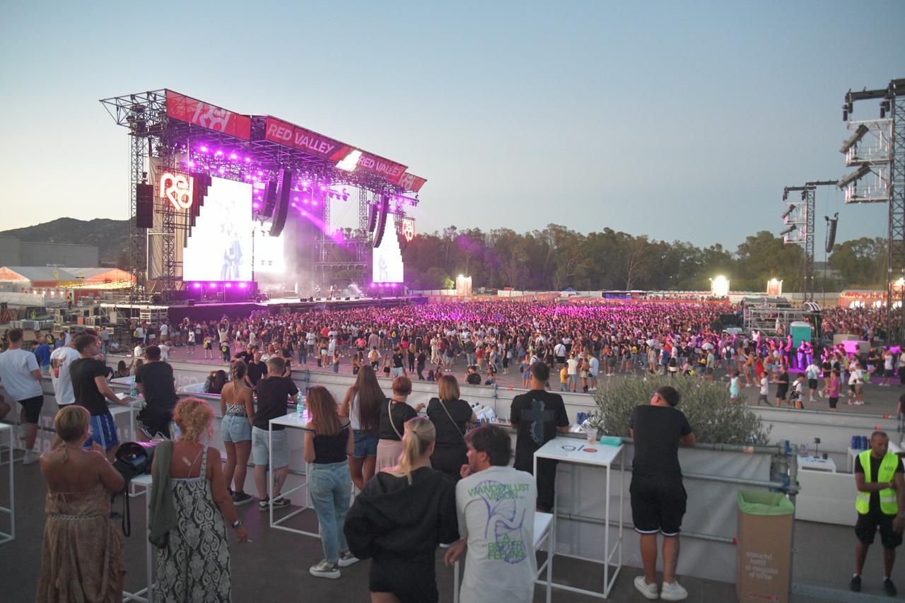 Olbia, non palpeggiò due ragazze ai controlli per il Red Valley: assolto un addetto alla sicurezza