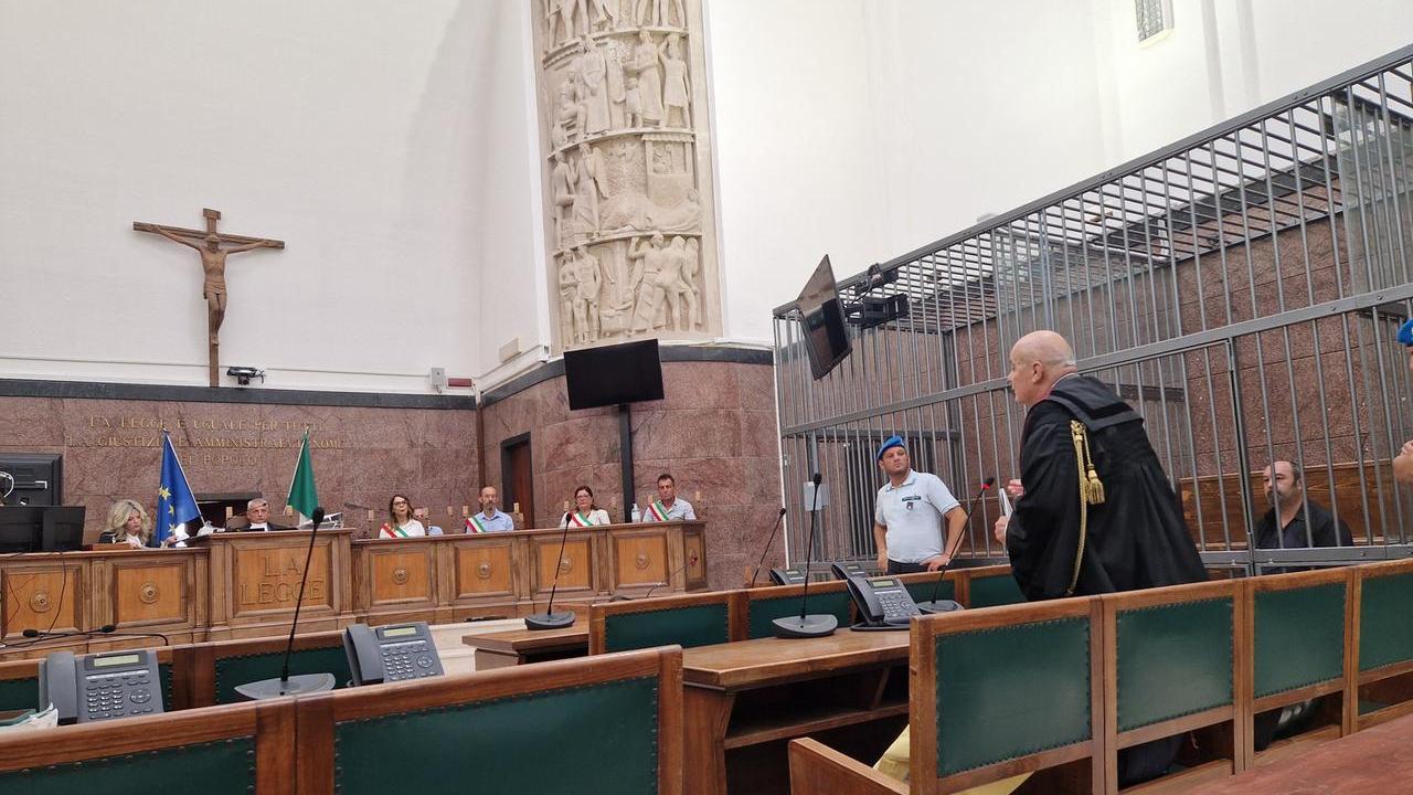 Sassari, Alberto Picci: «Un impeto d’odio improvviso e incontrollabile, così ho colpito i miei genitori»