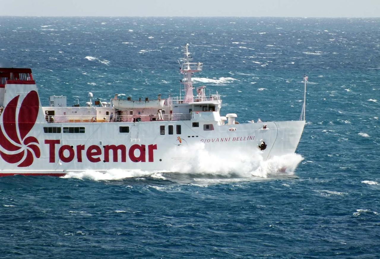 
	Un traghetto Toremar

