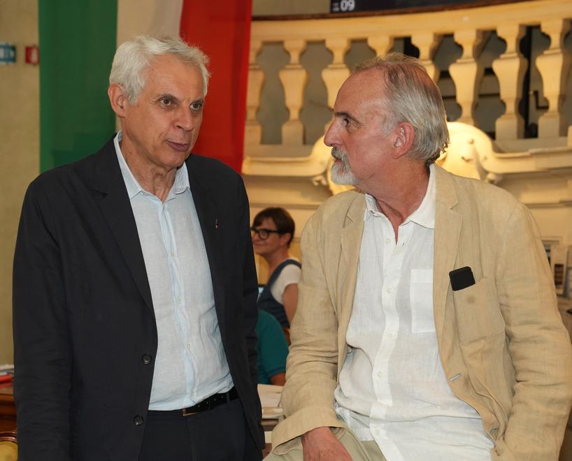 Comunità e cura al centro: a Reggio Emilia debutta il nuovo Consiglio Comunale