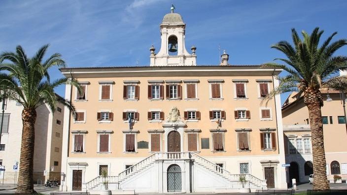 Livorno, 32 assunzioni in Comune nel 2024: le figure ricercate e come candidarsi