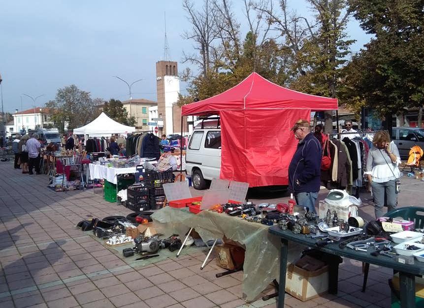 Addio al mercatino di Casumaro: “La burocrazia ci uccide”