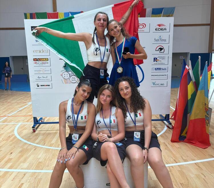 
	Le cinque atlete termali alla competizione

