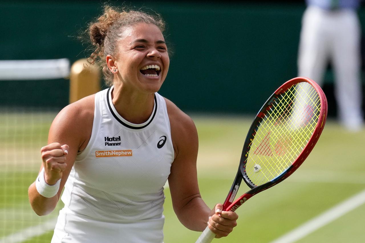 Tutti pazzi per Jasmine: la Paolini è la prima italiana in finale a Wimbledon
