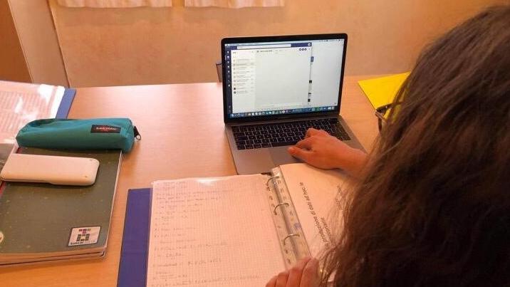 Tablet pagati e non usati, dopo Comacchio la beffa si allarga ad Argenta