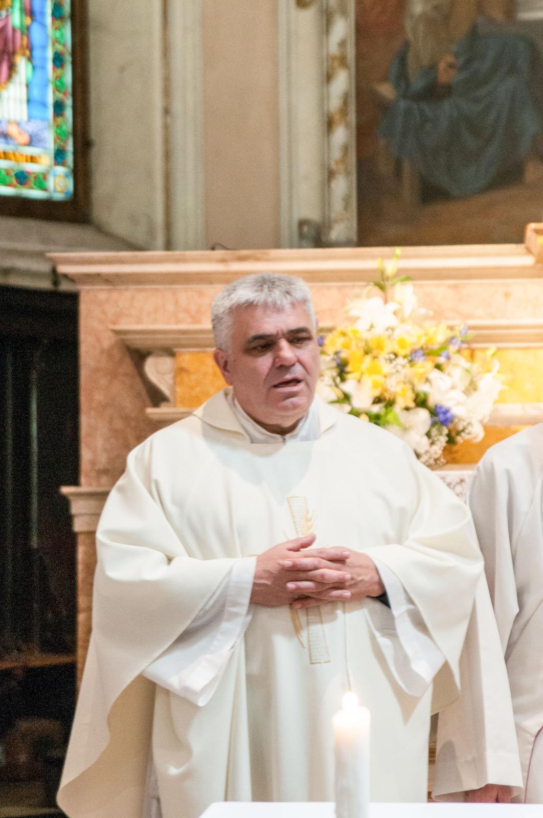 È morto Don Gino Bolognesi, il parroco di Campagnola, Fabbrico e Cognento