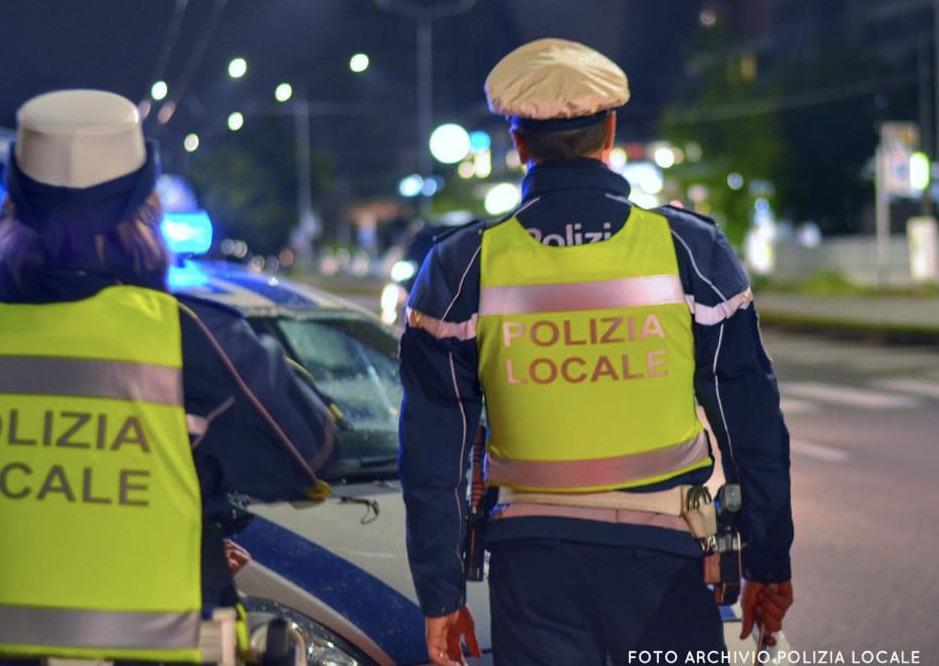 Modena, guida con una patente polacca falsa: denunciato 41enne marocchino
