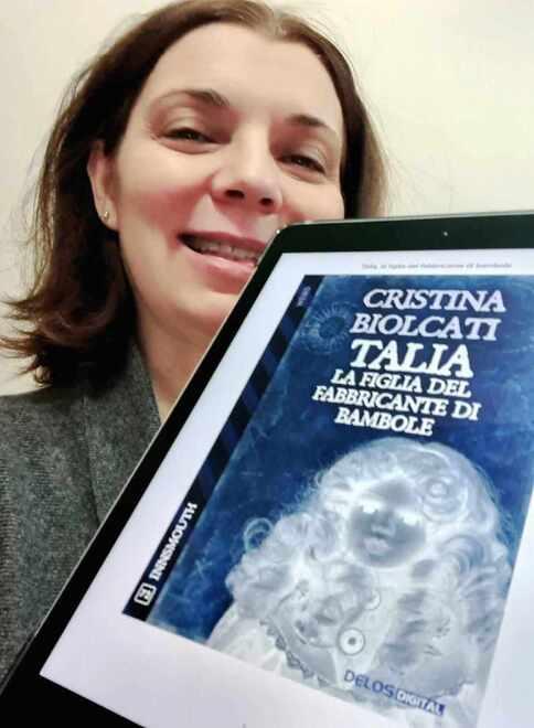 Mesola, la scrittrice Cristina Biolcati con "Doppia promessa" finisce sui gialli Mondadori