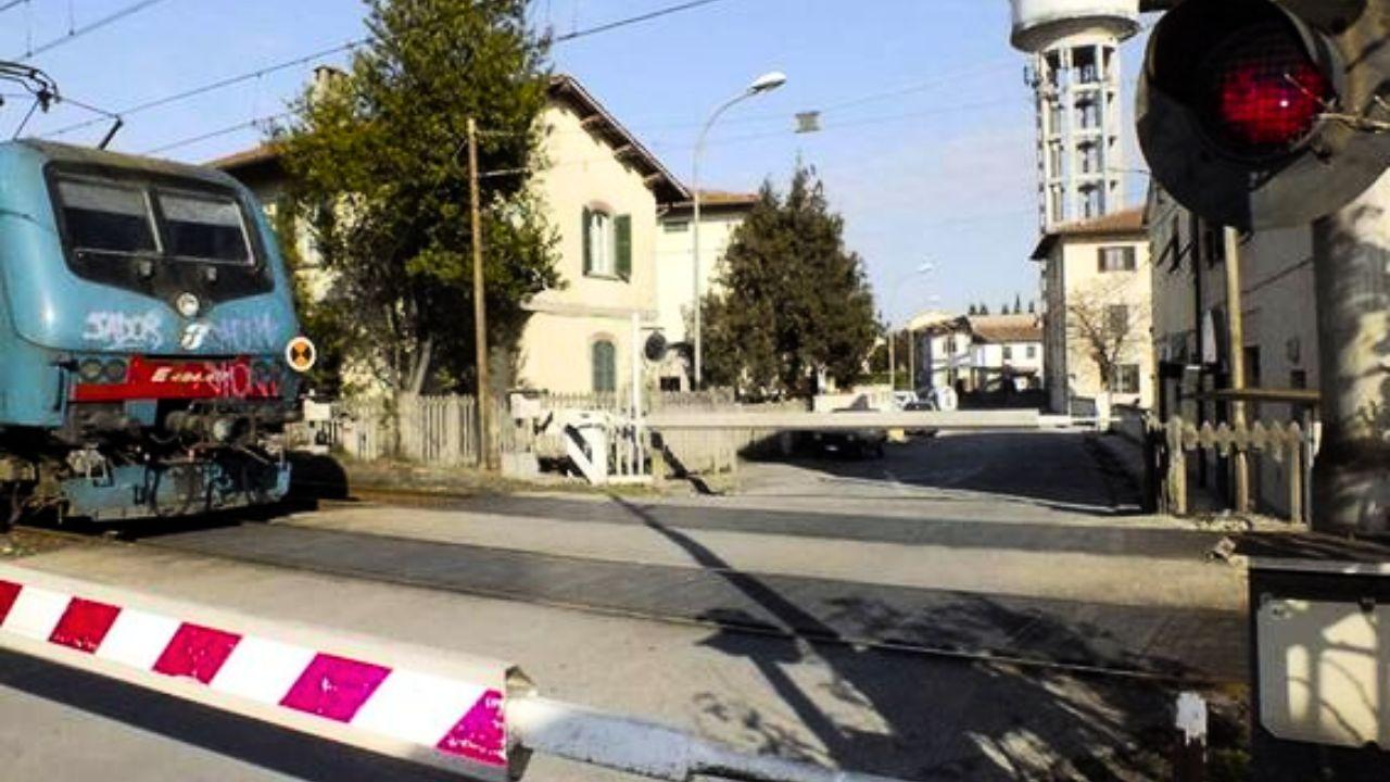 
	Il passaggio a livello di Putignano

