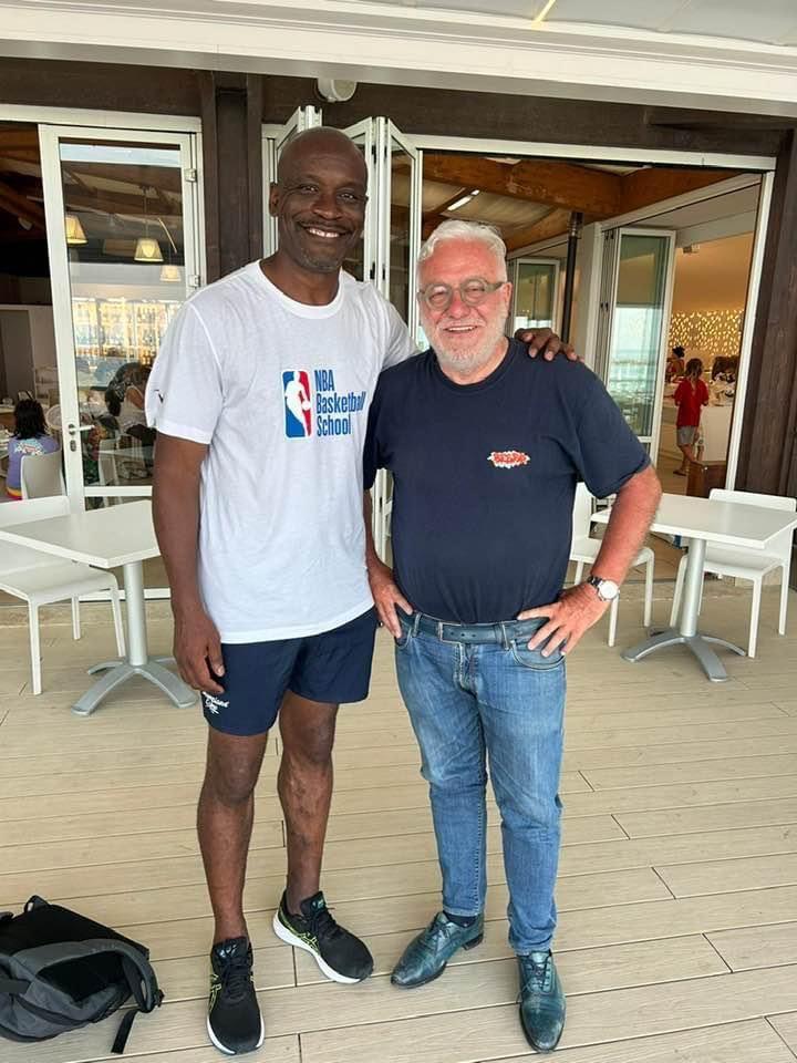 Lido Scacchi, un ex campione NBA al camping Florenz